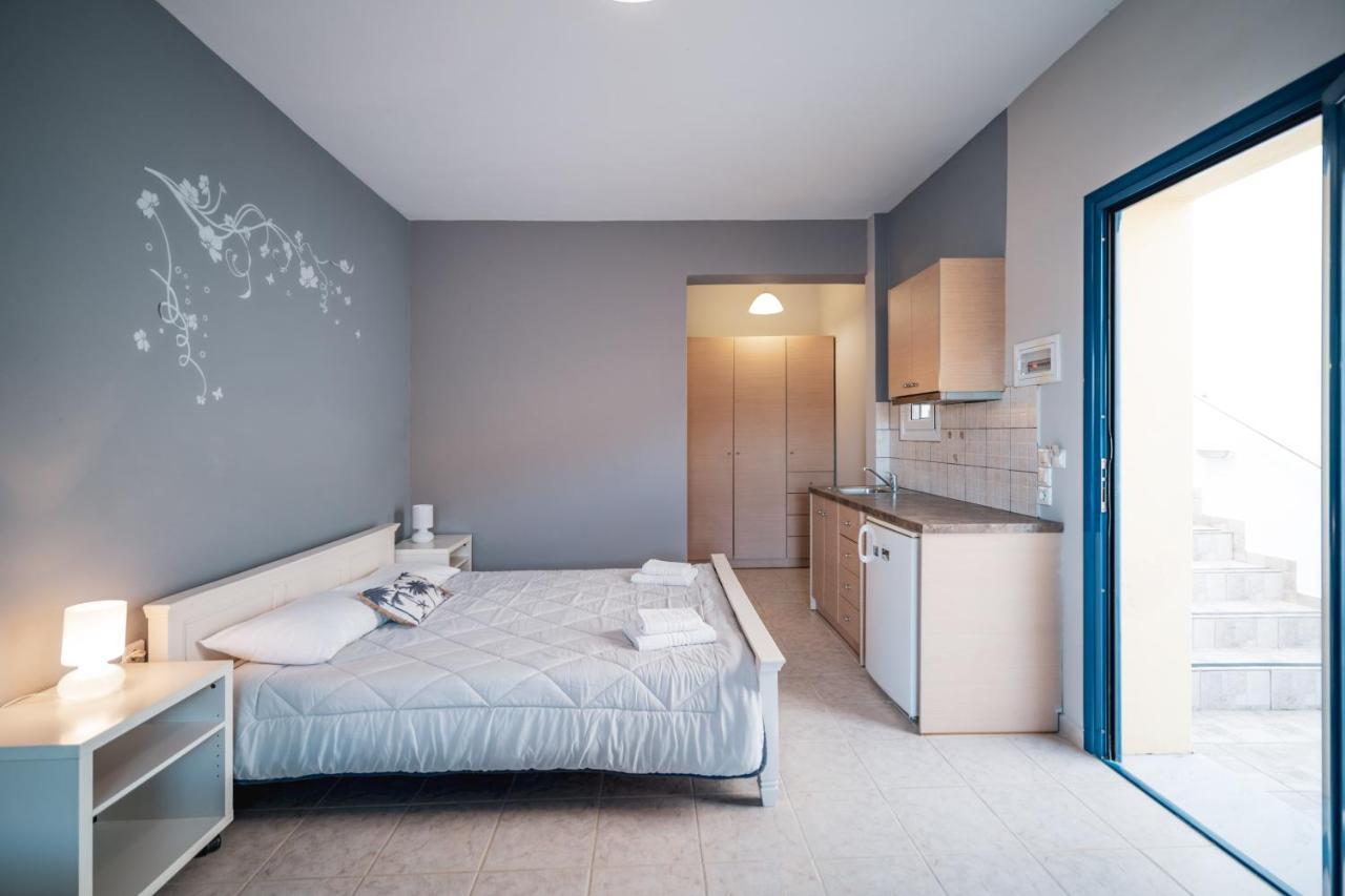 Philyra Appartments Agia Pelagia  Dış mekan fotoğraf