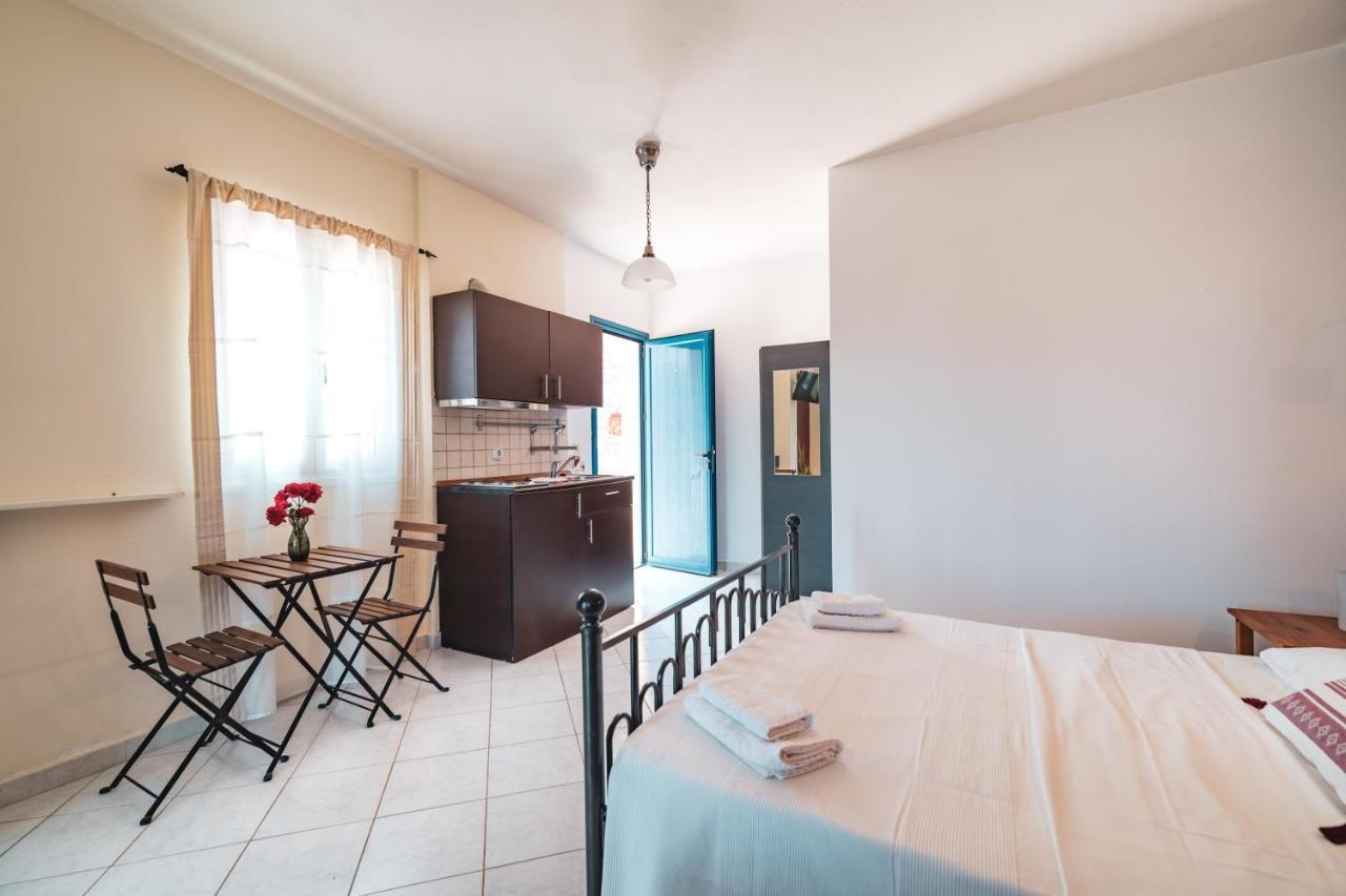 Philyra Appartments Agia Pelagia  Dış mekan fotoğraf