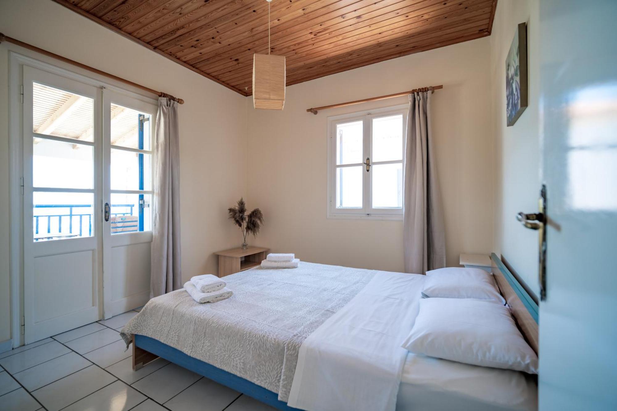 Philyra Appartments Agia Pelagia  Oda fotoğraf
